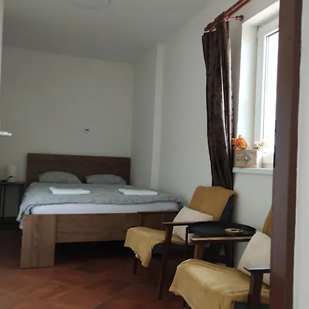Jestrebi Chalet Rtyne v Podkrkonosi