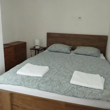 Jestrebi Chalet Rtyne v Podkrkonosi